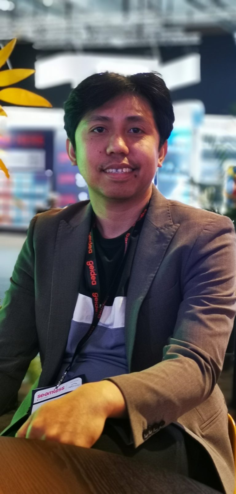 4fa511c2 35a4 4d40 bab6 299cc71c5b0e